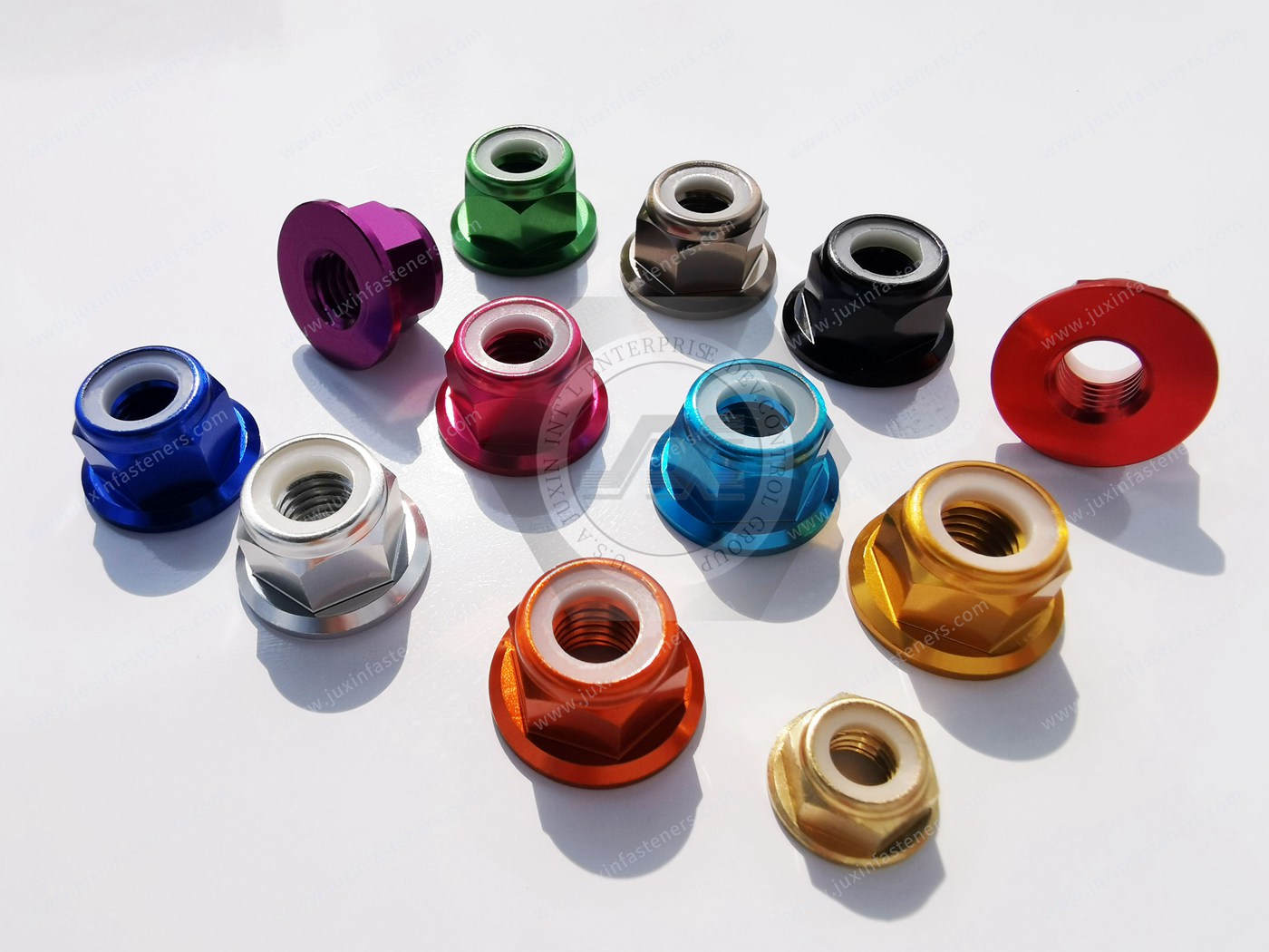 Multi-color aluminum alloy flange nylon nut color nylon ring flange nut lock nut Multi-color aluminum alloy flange nylon nut color nylon ring flange nut lock nut