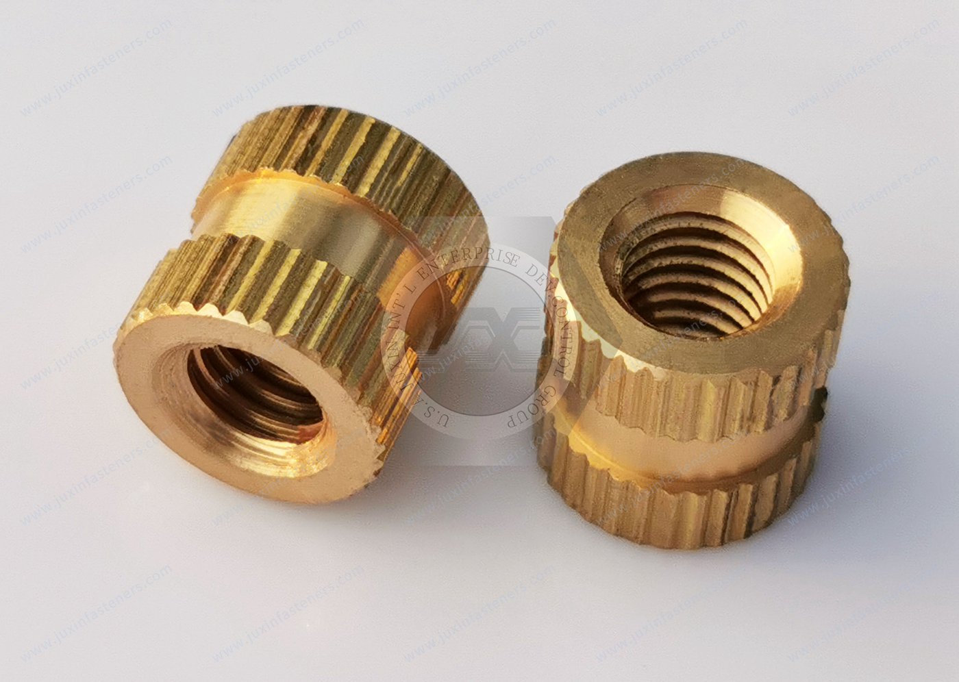 Closed Insert Nuts With Disk For Plastics Mouldings - Round Without Shoulder - TypeJX-DIN16903F Closed Insert Nuts With Disk For Plastics Mouldings - Round Without Shoulder - TypeJX-DIN16903F