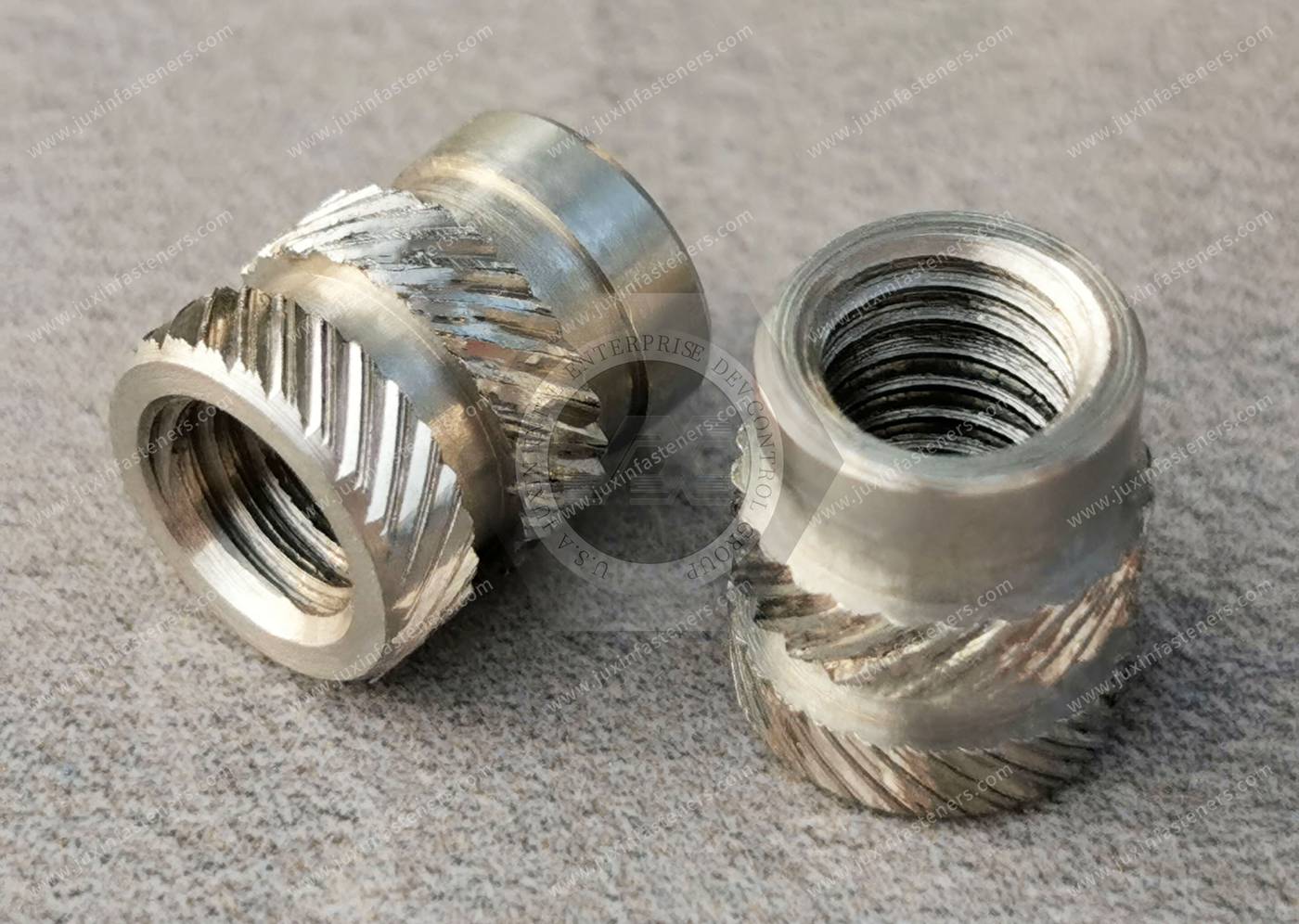 The variants – thread inserts for ultrasonic installation JX-TUIS, JX-TUIE, JX-TUID The variants – thread inserts for ultrasonic installation JX-TUIS, JX-TUIE, JX-TUID