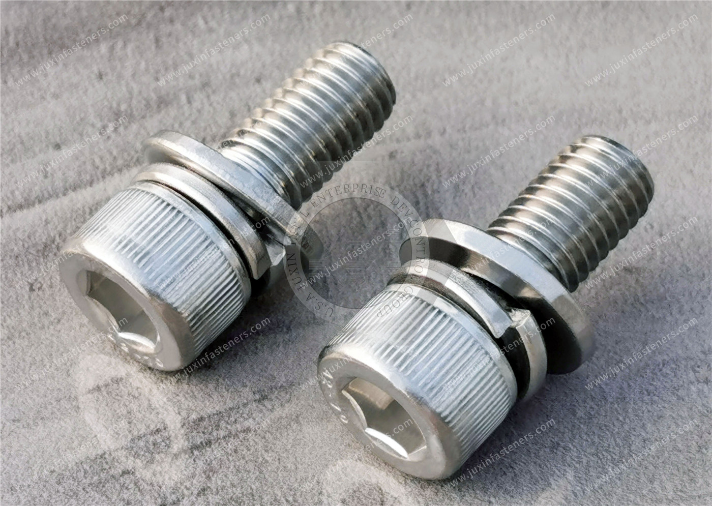 Cleaned and Bagged 18-8 Stainless Steel Socket Knurled Head Screws for High Vacuum with flat washer spring washer Cleaned and Bagged 18-8 Stainless Steel Socket Knurled Head Screws for High Vacuum with flat washer spring washer