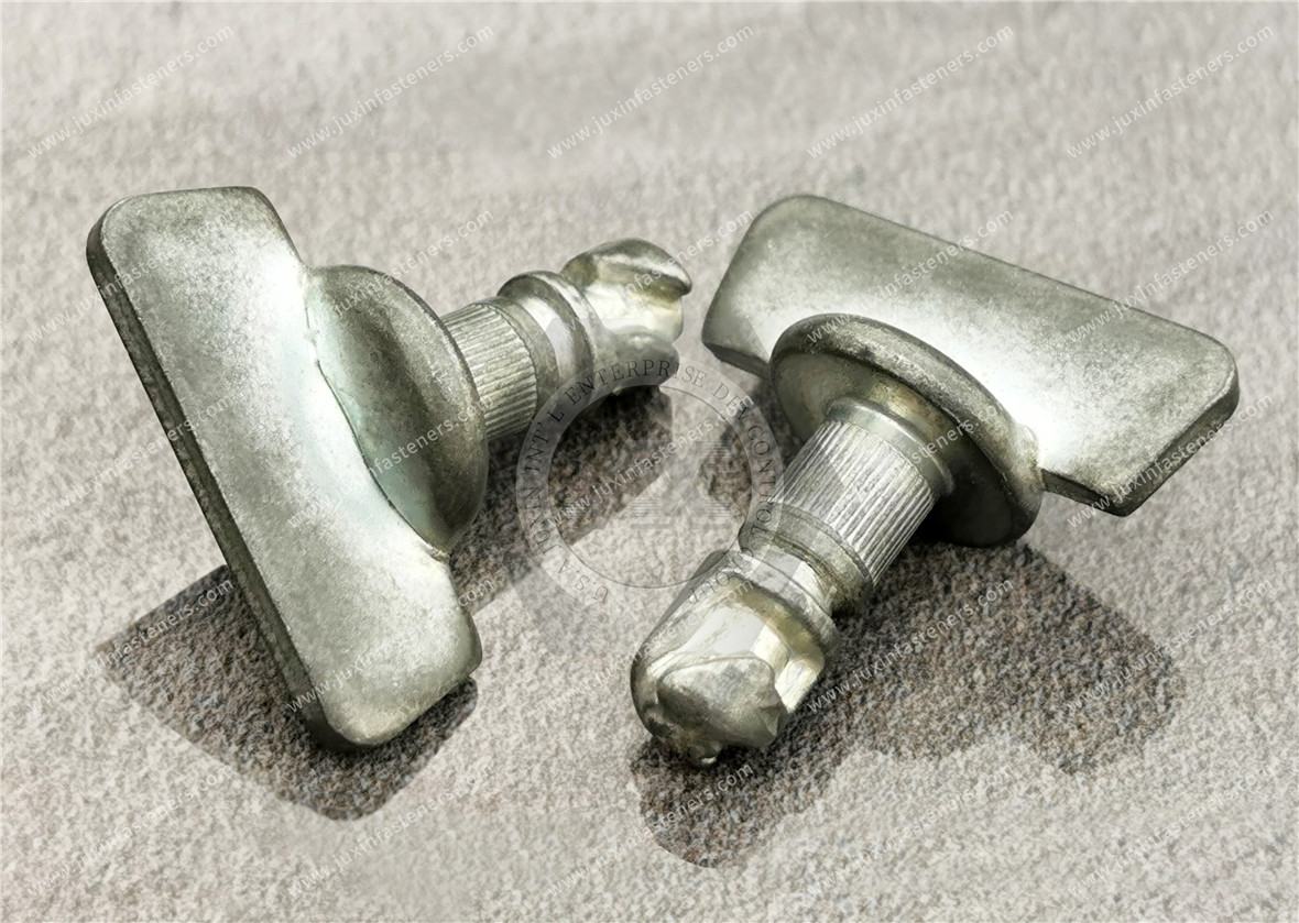 Quarter-Turn Stud, Size 6, Wing, Steel, Zinc Plate, Bright chromate Quarter-Turn Stud, Size 6, Wing, Steel, Zinc Plate, Bright chromate