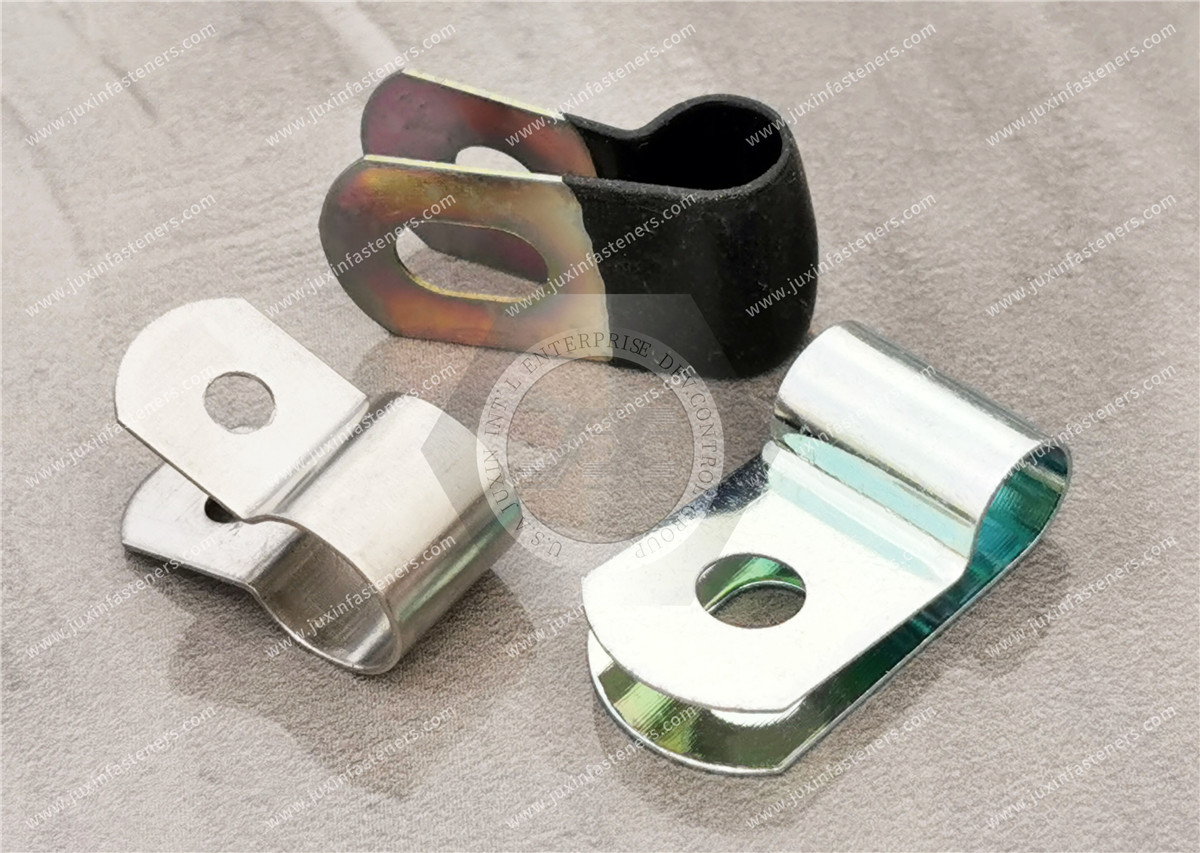Q686 Pipe Clips - Fasten One Pipe Q686 Pipe Clips - Fasten One Pipe