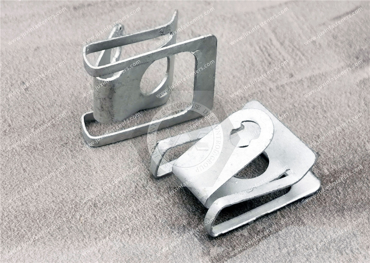 Lion Quarter-Turn Receptacle, Small Size, 65Mn Passivated Lion Quarter-Turn Receptacle, Small Size, 65Mn Passivated