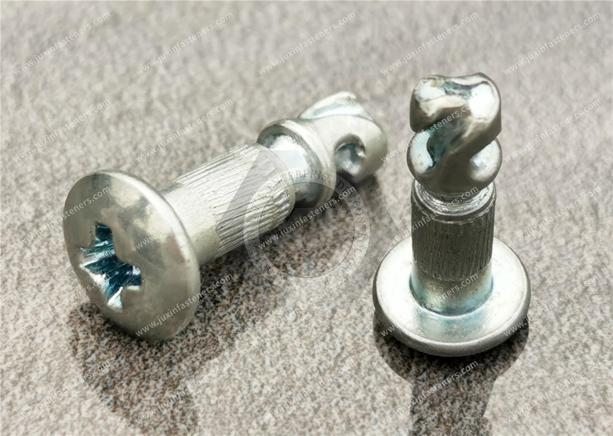 Quarter-Turn Stud, Size 4, Phillips Recess Quarter-Turn Stud, Size 4, Phillips Recess