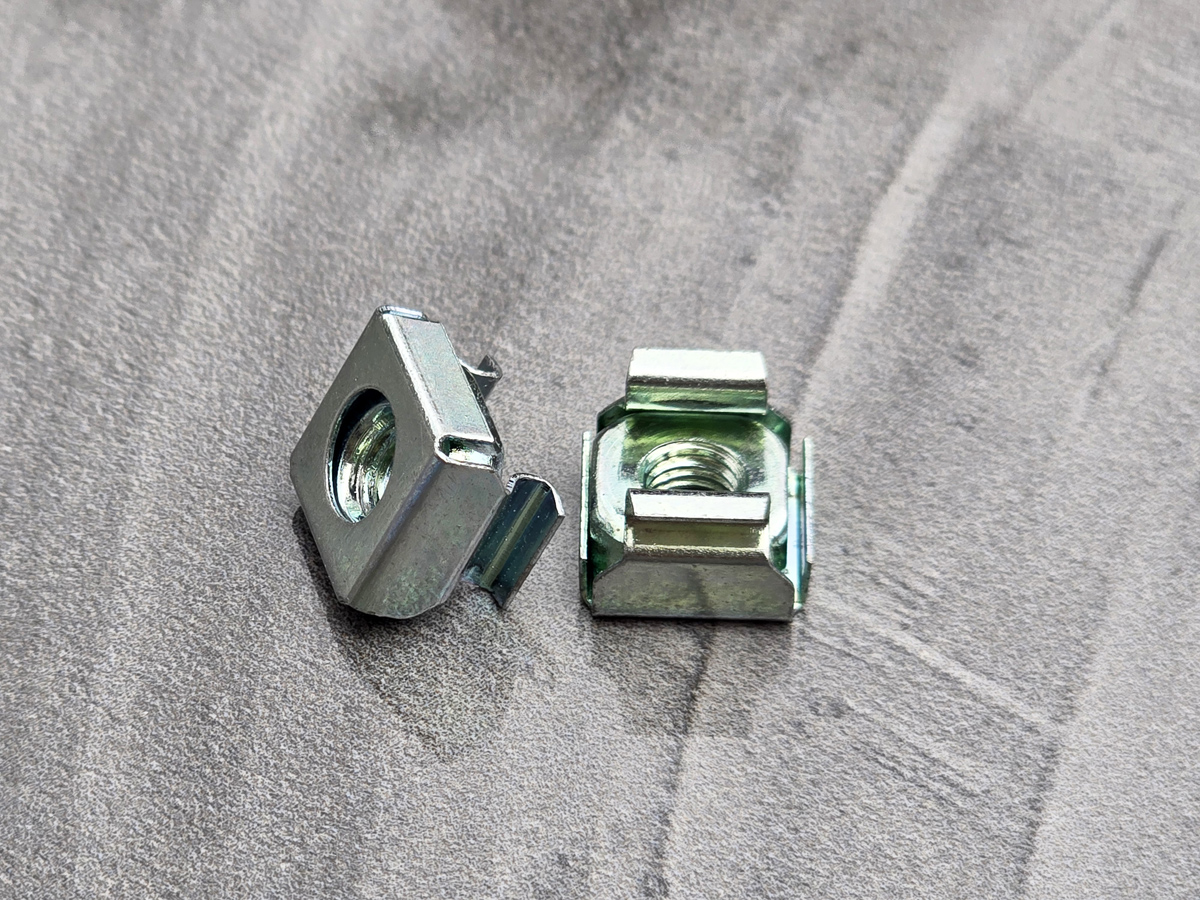 Enclosed cage nuts Enclosed cage nuts
