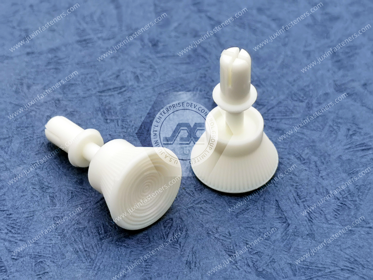 White Snap Push-In Rivet, Releasable
