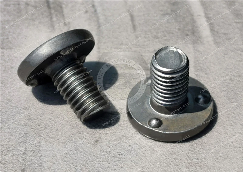 Carbon Steel Weld Stud with 3 Projections Under the Head