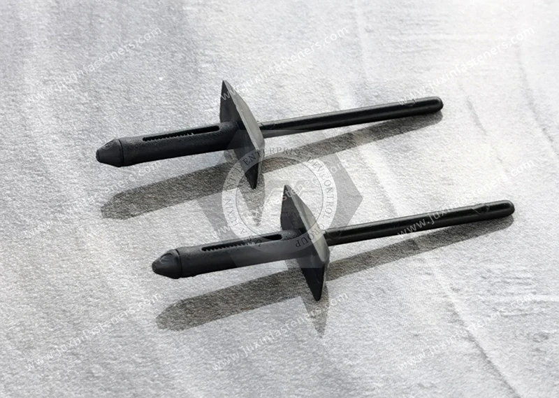 JX-13M01339 General Plastic Bluckle Rivet For Automotive