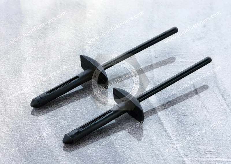 JX-13M01261 General Plastic Blind Rivet For Automotive