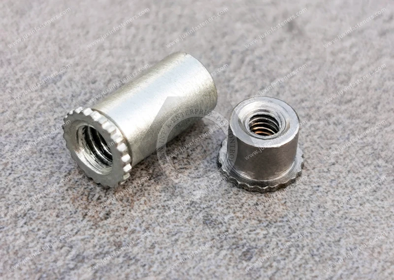 Close to Edge Standoffs &ndash; Types JX-DSO, JX-DSOS